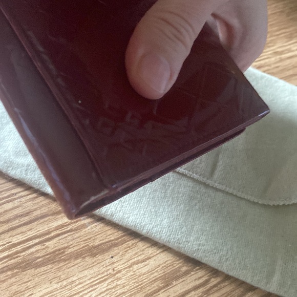 Gorgeous red Burberry long wallet with dust bag very good condition - Picture 4 of 13